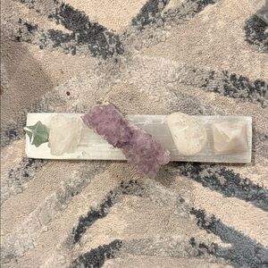 Crystal bundle with charging plate